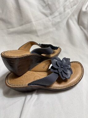 Women's Born Grey Floral Wedge Sandals - Comfortable Summerwear size 7